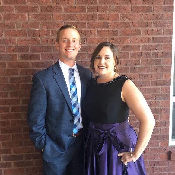 Meet your Posher, Alexis - Picture 1 of 1